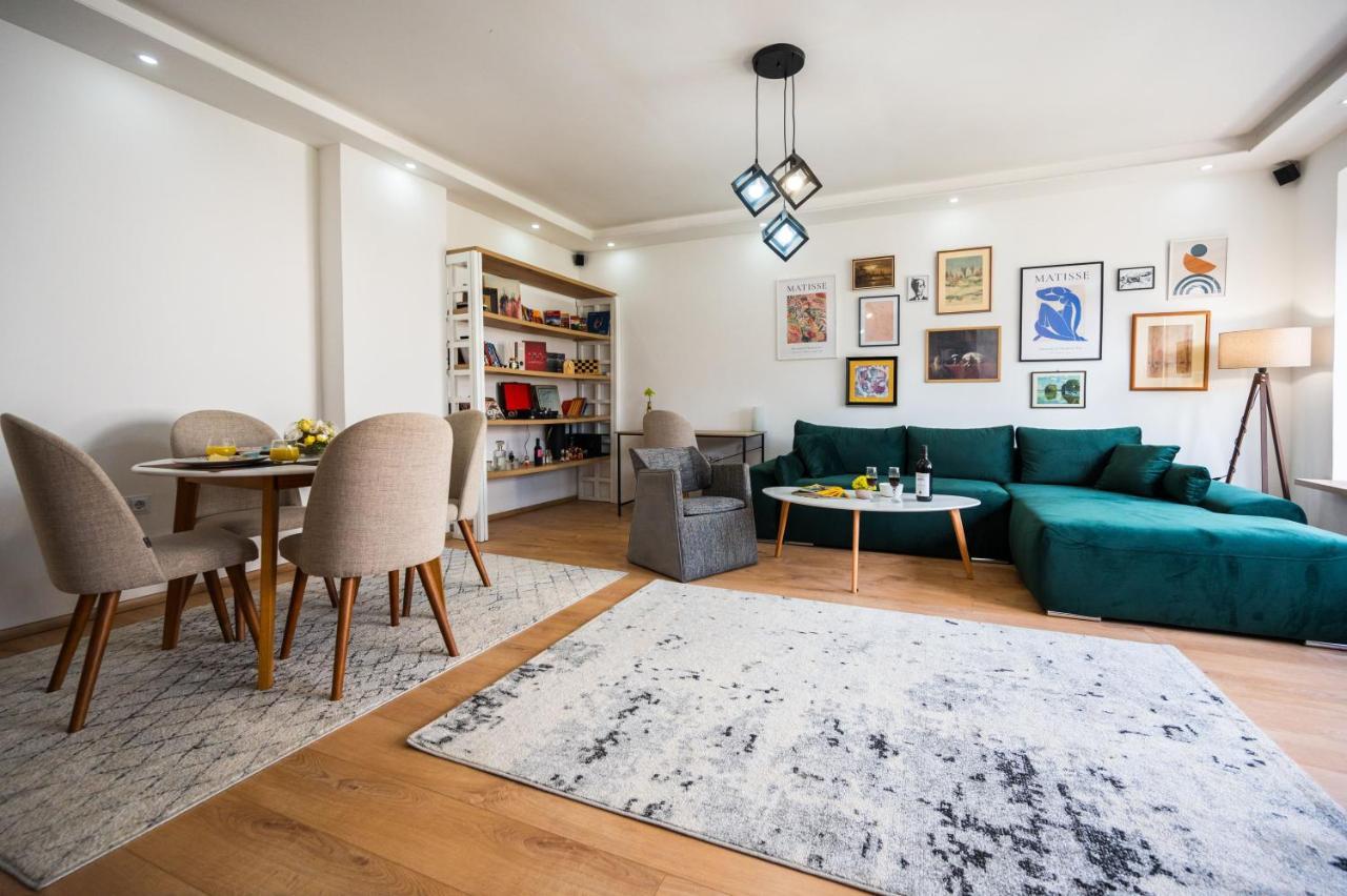Spacious And Bright 2Bdr Apartment In The Old Town SJJ Buitenkant foto