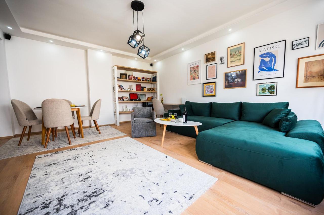 Spacious And Bright 2Bdr Apartment In The Old Town SJJ Buitenkant foto